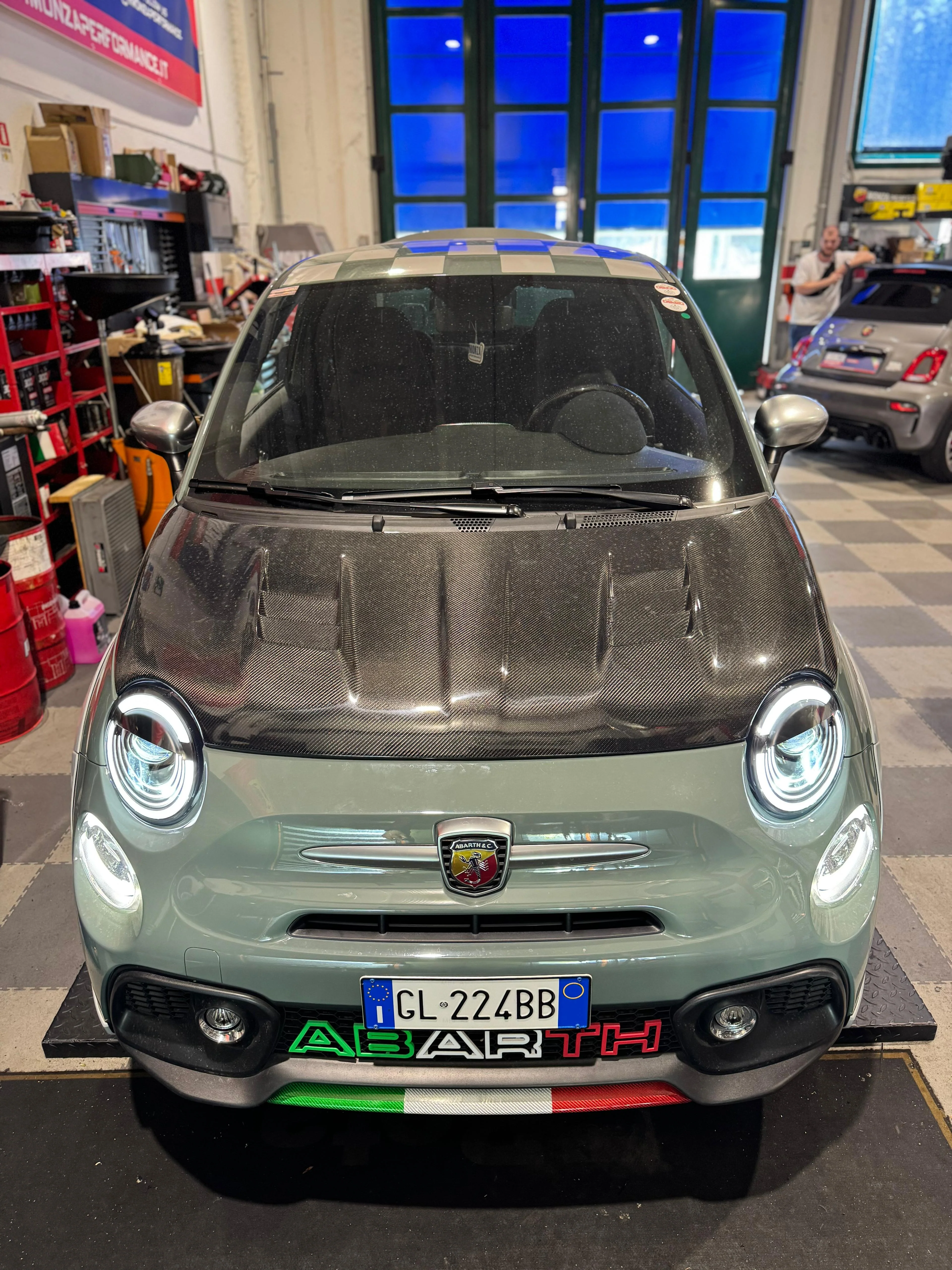 Miniatura 1